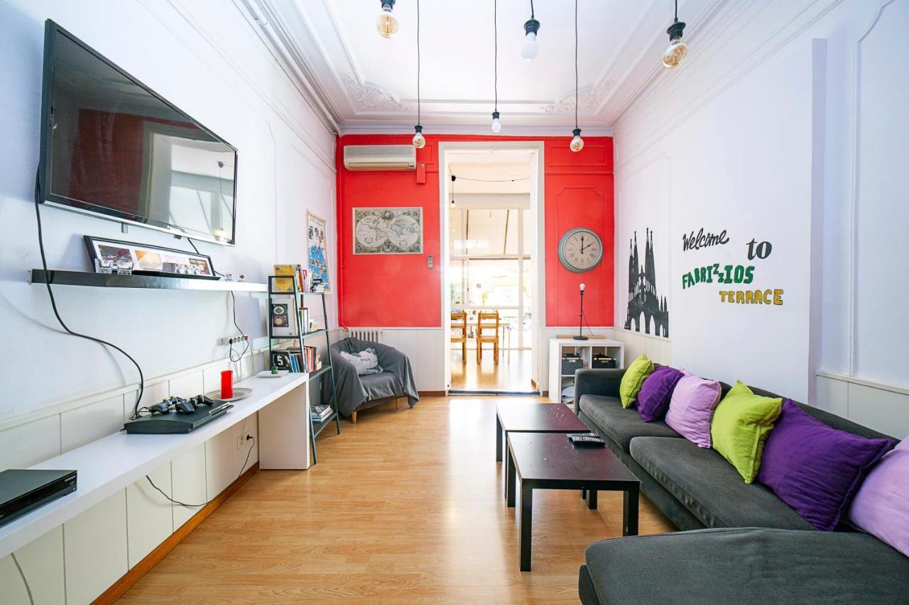 Fabrizzios Terrace Hostel Барселона Екстер'єр фото