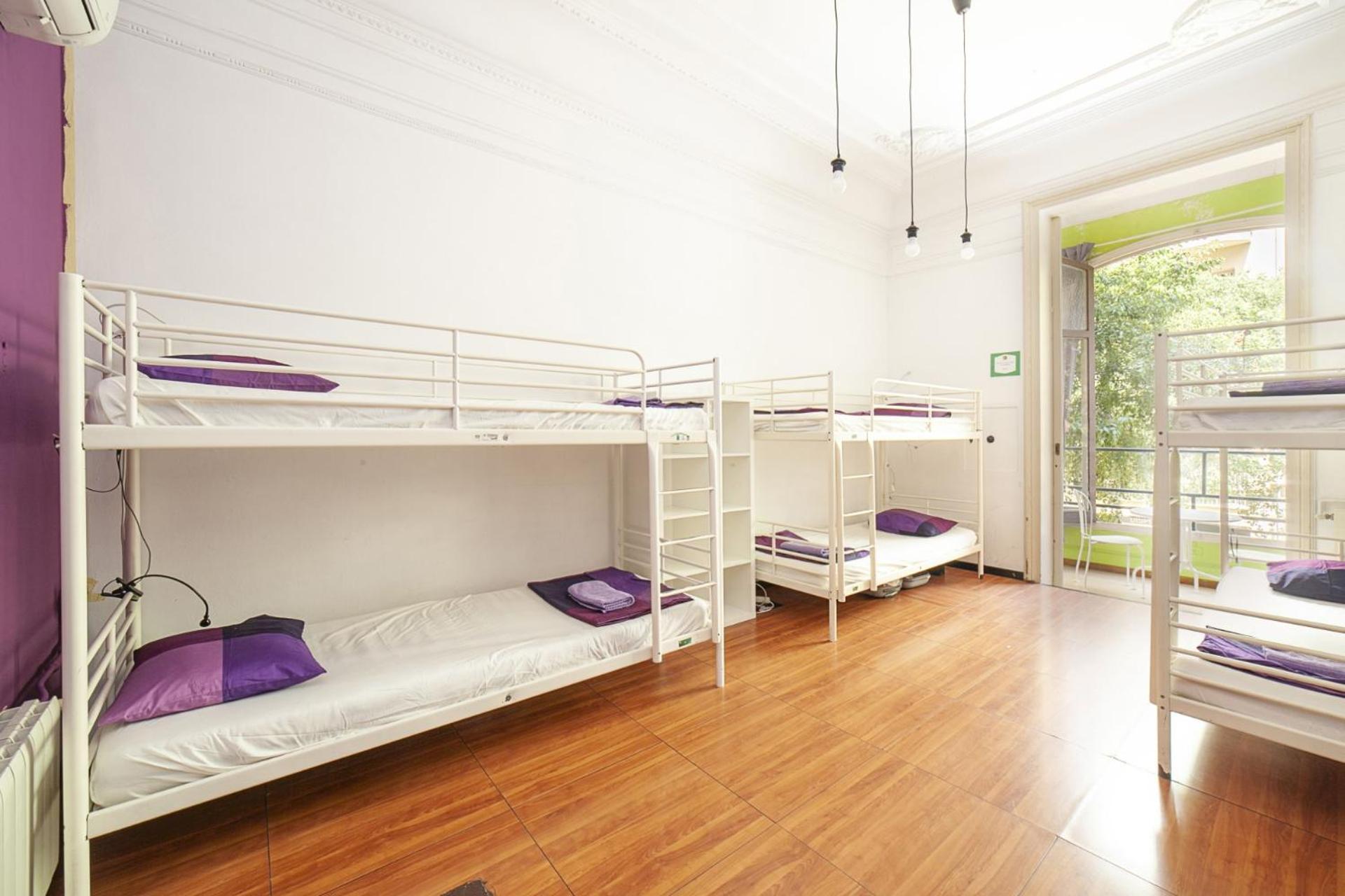 Fabrizzios Terrace Hostel Барселона Екстер'єр фото