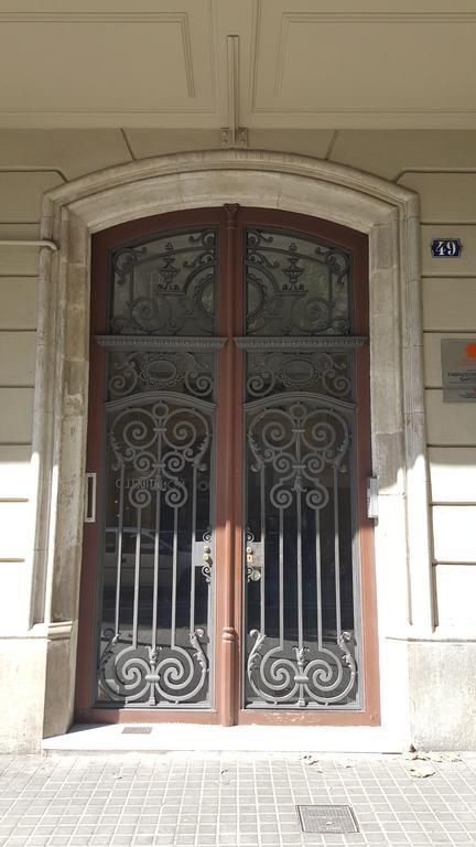 Fabrizzios Terrace Hostel Барселона Екстер'єр фото